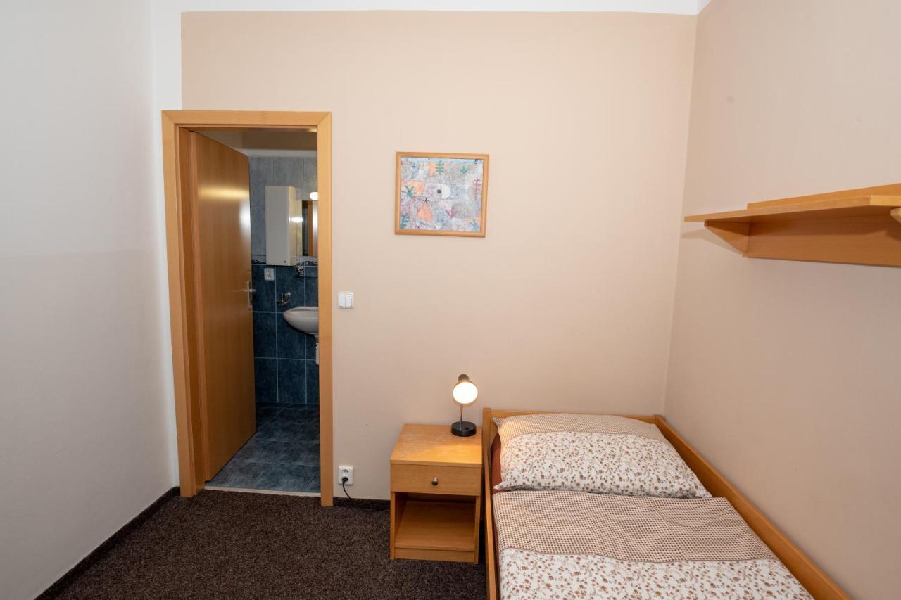 Penzion Maxim Třeboň Esterno foto