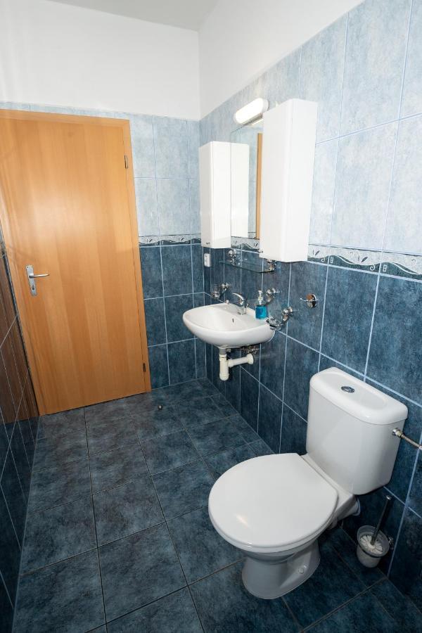Penzion Maxim Třeboň Esterno foto